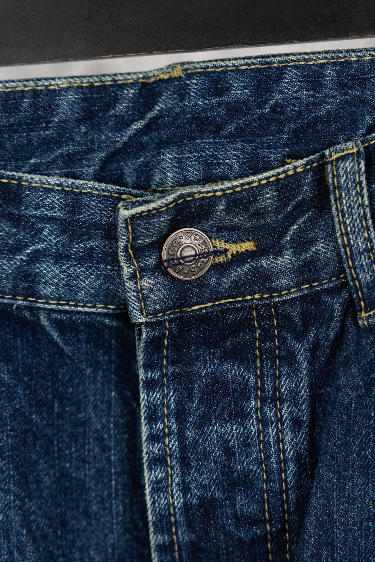 135 Acne Studios（ ）2026New Arrival Retro Retro ， + ， 。 ， 。Wear-Resistant ， ， ， Versatile 。 Acne Studios（ ）， Premium ， 、 ， 。 Size：28 30 32 34 ：Dark Blue